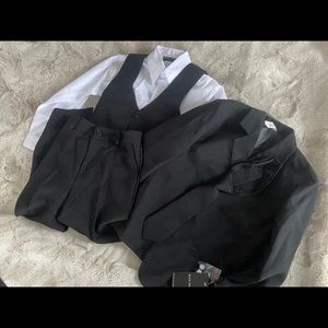 Boys size 7 tux suit
